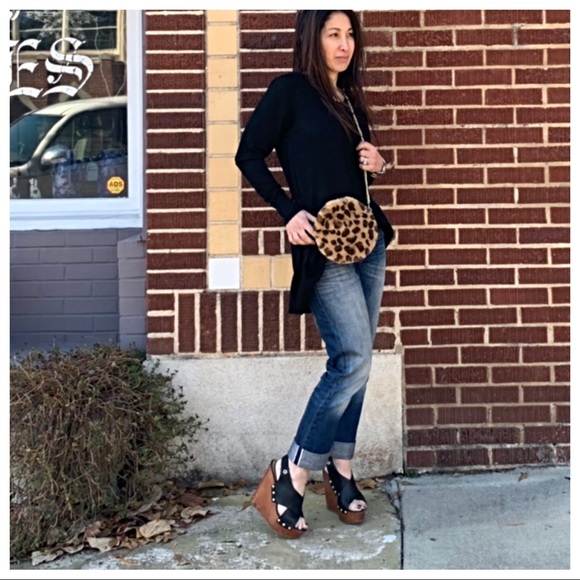 #25 ✨LAST ONE ✨PARIS Faux fur leopard cross body bag - Picture 2 of 7